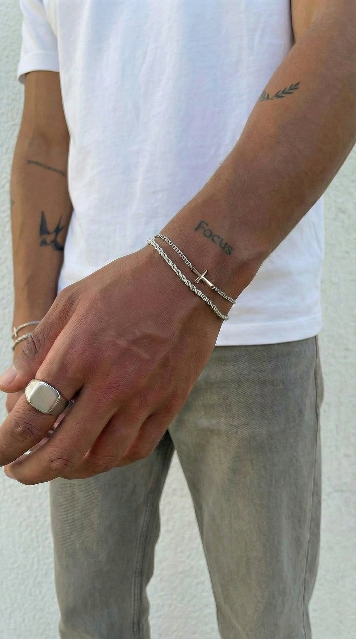 Cross bracelet